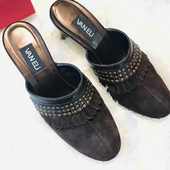 Heels - Picture 2 of 2